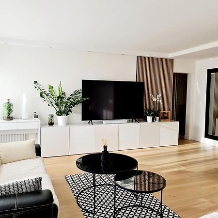 Chambre, Salle De Bain Et Salon Prive - Paris La Defense Puteaux Zewnętrze zdjęcie